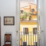 Monti Flat Rental in Rome